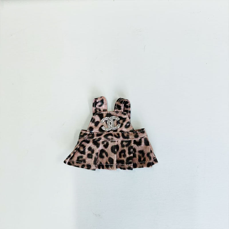 Labubu's clothes cc leopard print skirt and some accessories 17cm Doll clothes