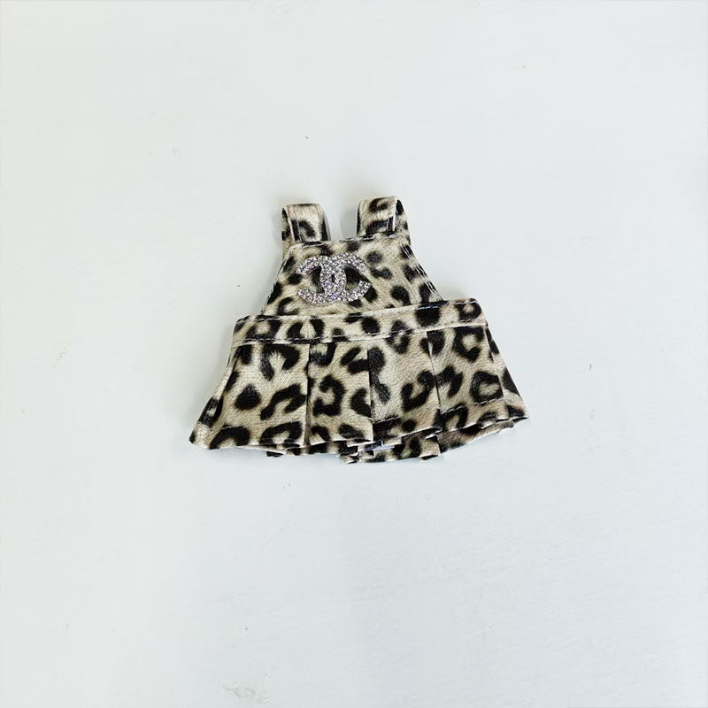 Labubu's clothes cc leopard print skirt and some accessories 17cm Doll clothes